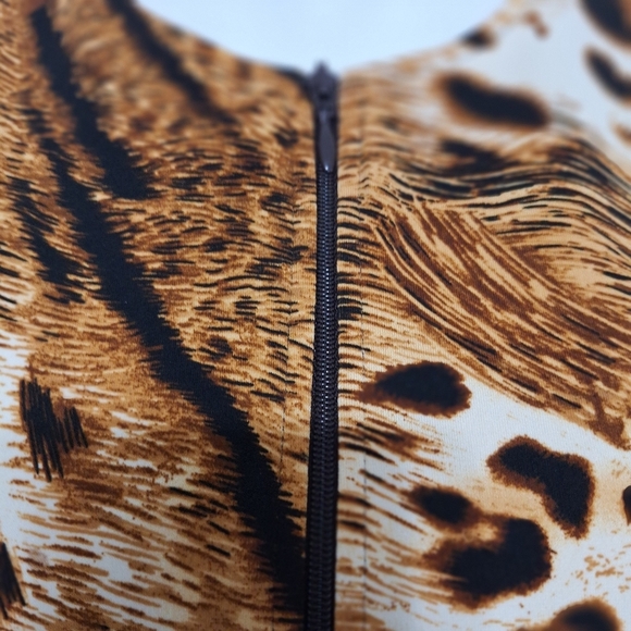 Investments Brown Tan Animal Print Mobwife Front Zip Jacket Size MP - Picture 4 of 13